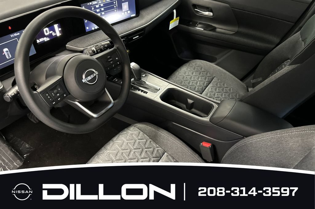 New 2026 Nissan Kicks SV w/ Interior Electronics Package AWD/4WD image 4