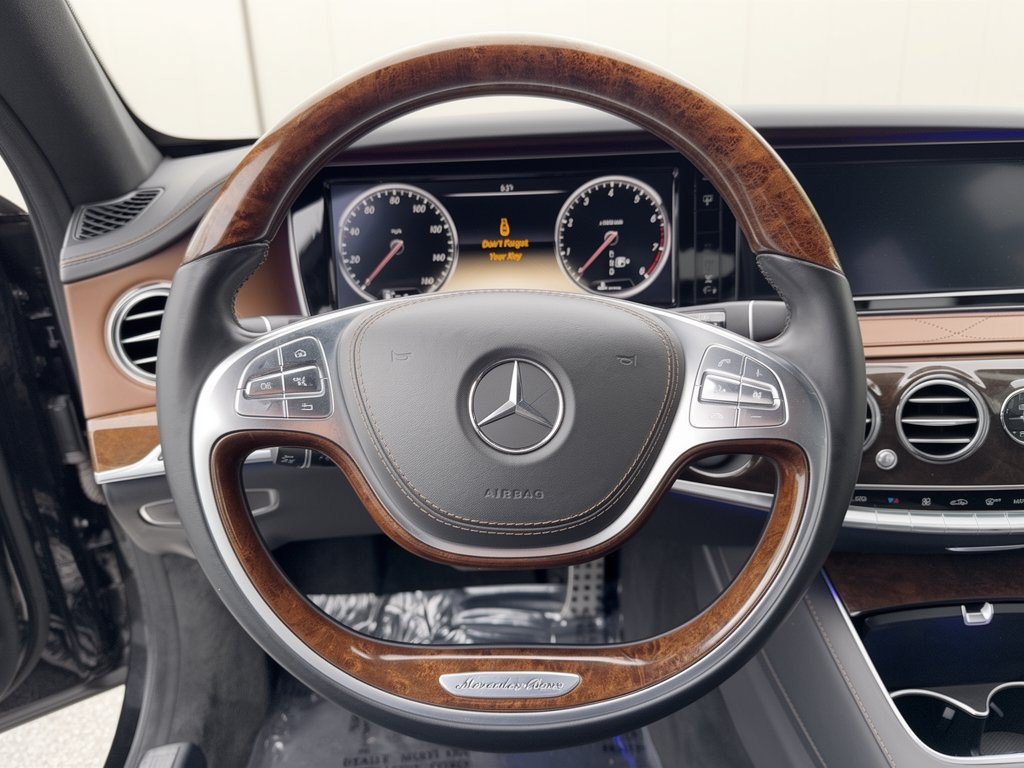 Used 2014 Mercedes-Benz S 550 Sedan image 10