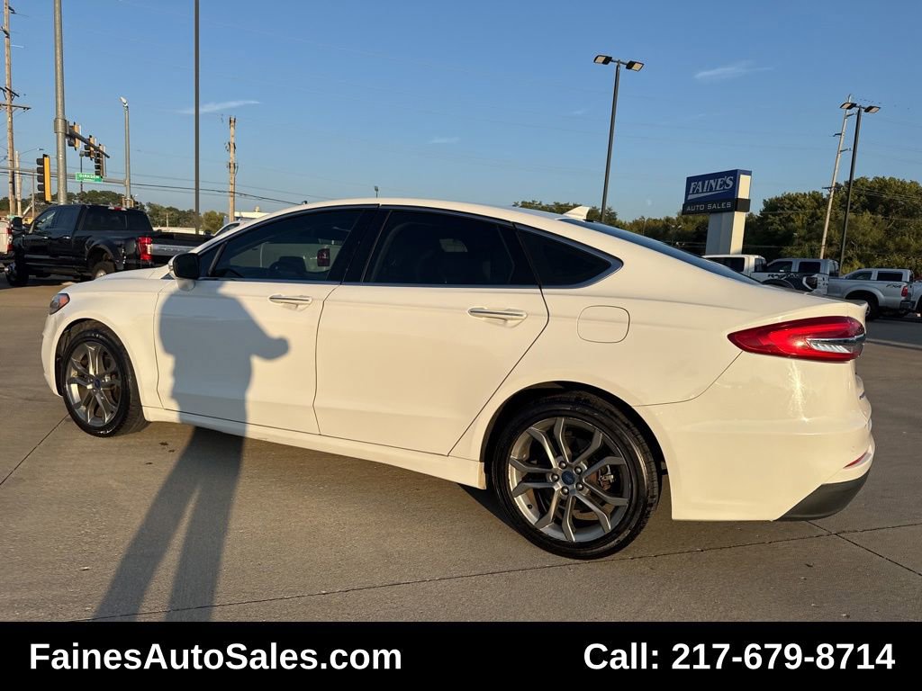 Used 2019 Ford Fusion SEL image 11