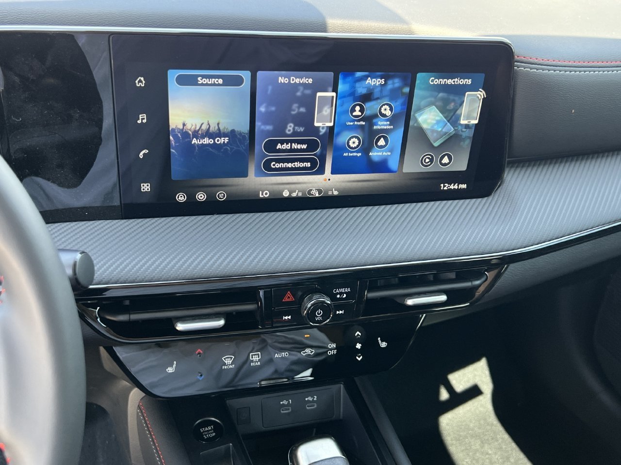 New 2027 Nissan Kicks SR FWD image 10