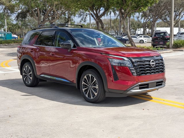 New 2026 Nissan Pathfinder Platinum w/ Cargo Package image 7