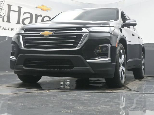 Used 2023 Chevrolet Traverse LT w/ LT Premium Package image 57