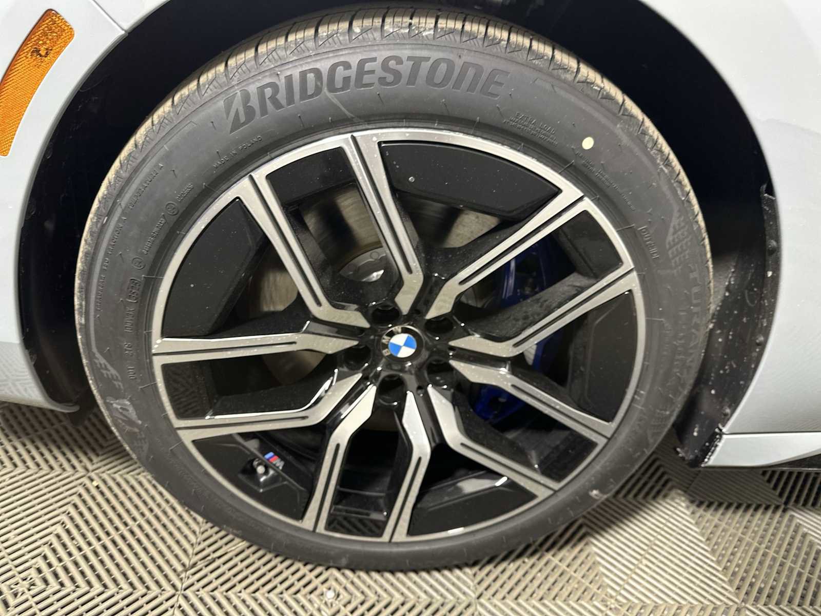 New 2026 BMW 740i xDrive w/ Premium Package image 10