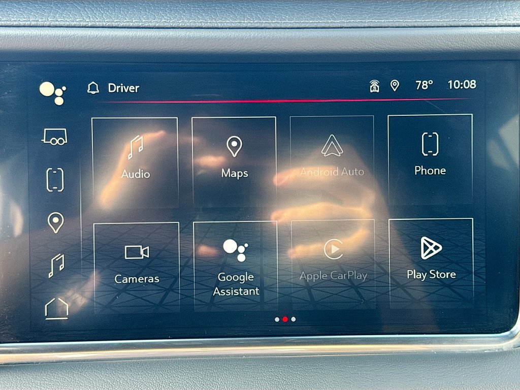 Used 2024 GMC Yukon XL Denali RWD image 16