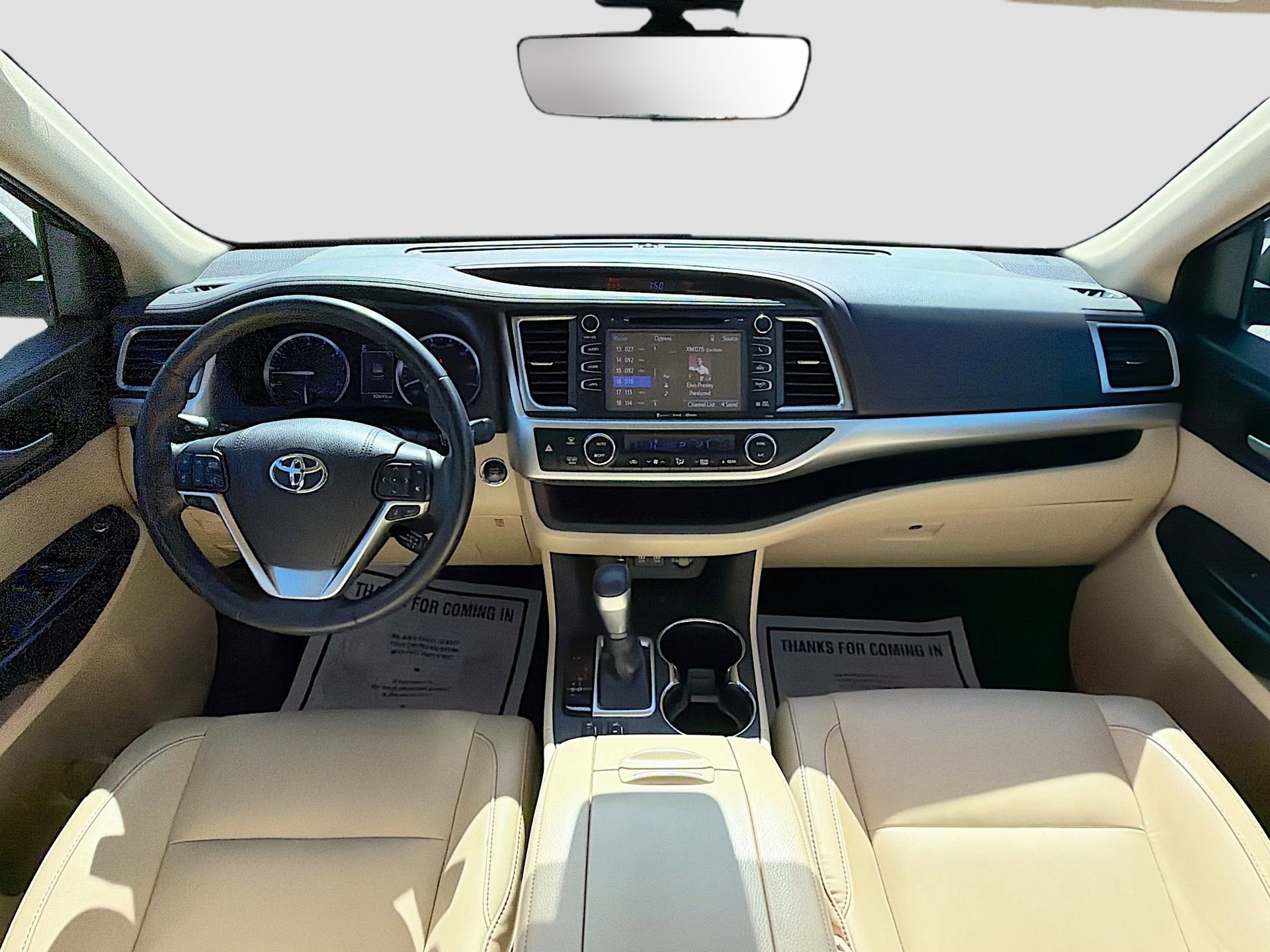 Used 2019 Toyota Highlander XLE image 17