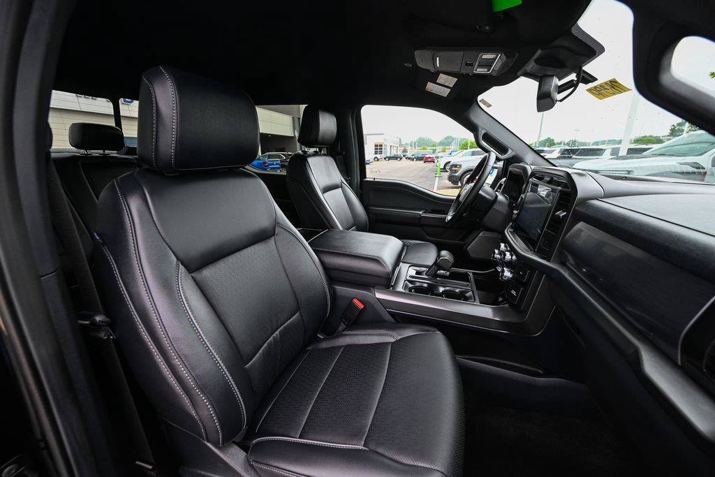 Used 2025 Ford F150 Lariat AWD/4WD image 25