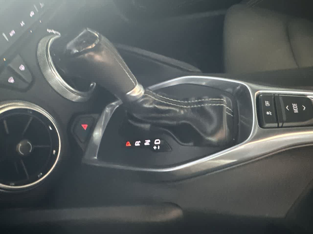 Used 2018 Chevrolet Camaro LT RWD image 21
