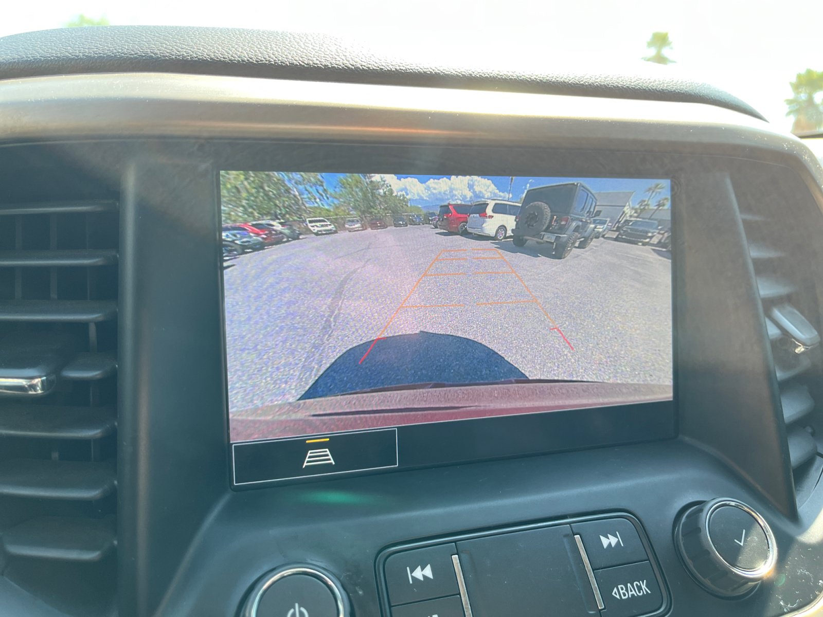 Used 2023 GMC Acadia Denali FWD image 24