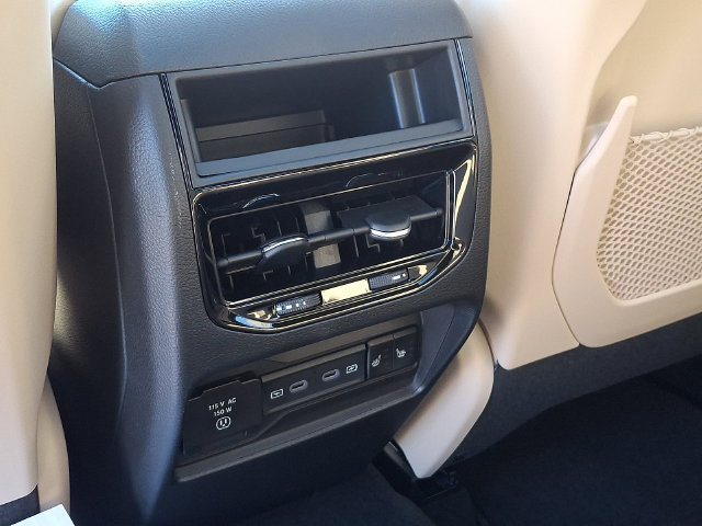 New 2027 Jeep Grand Cherokee Limited AWD/4WD image 7