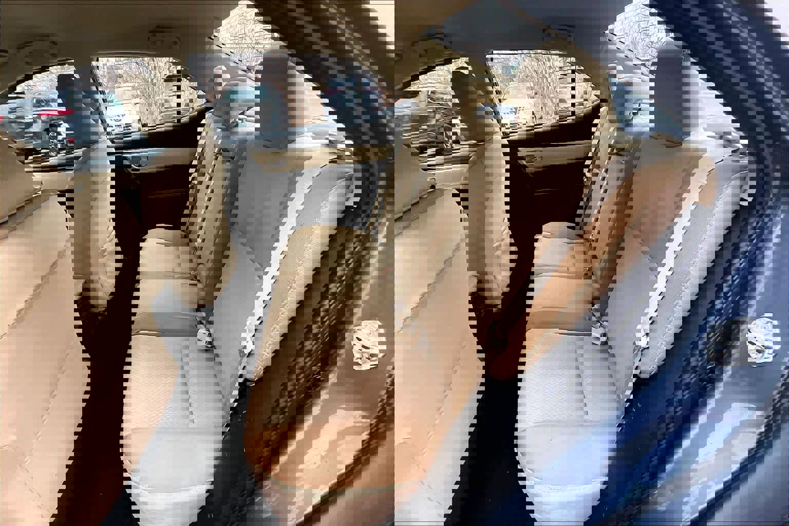 Used 2017 Toyota Corolla LE image 19