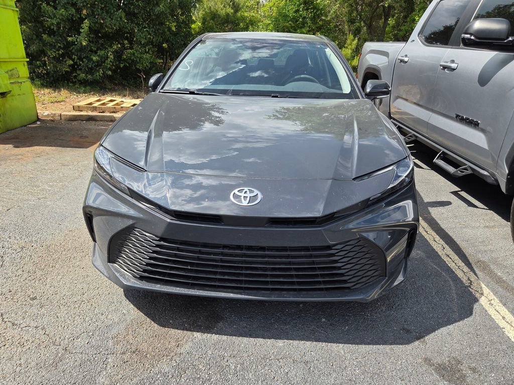 Used 2025 Toyota Camry LE w/ Convenience Package FWD image 2