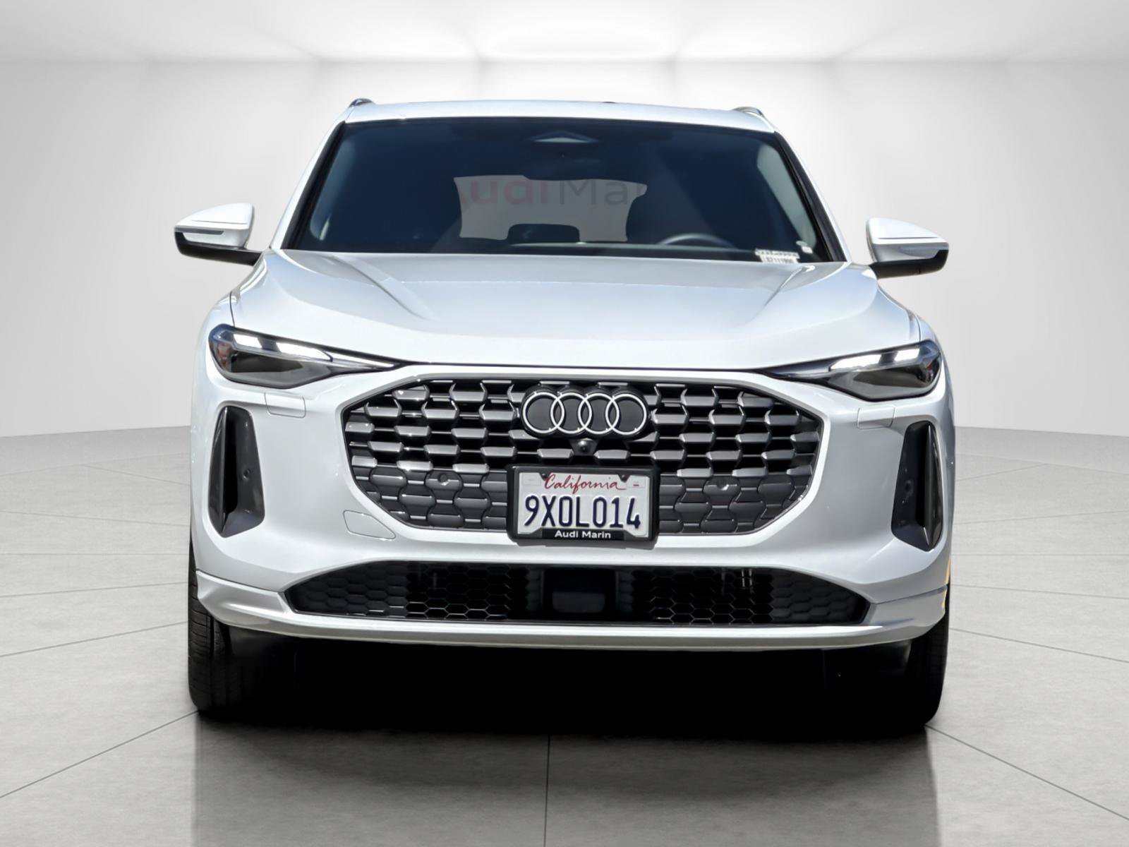 Used 2025 Audi Q5 Premium w/ Convenience Package AWD/4WD image 8