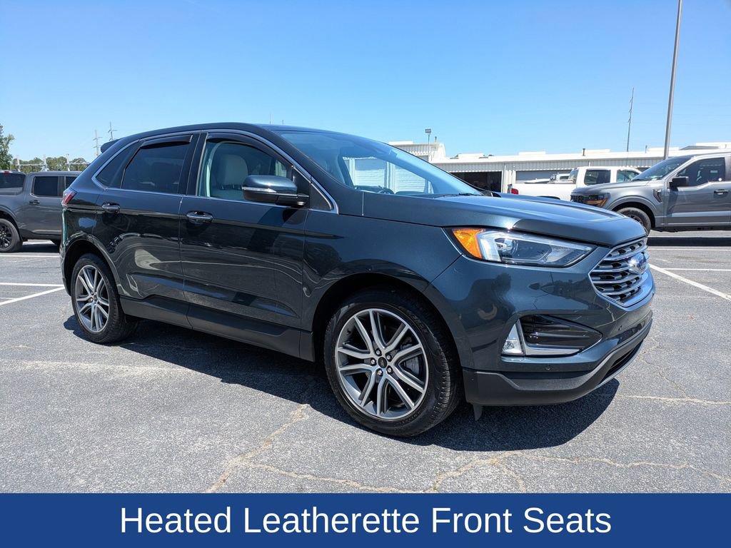 Used 2024 Ford Edge Titanium image 2