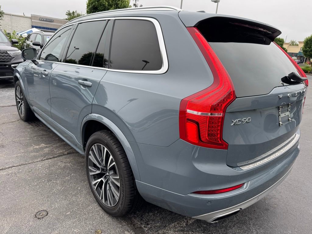 Used 2020 Volvo XC90 T5 Momentum w/ Protection Package AWD/4WD image 3