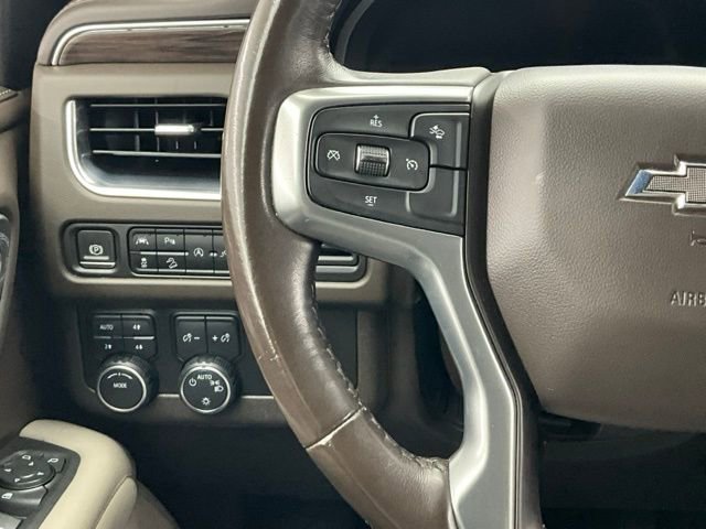 Used 2022 Chevrolet Suburban Z71 image 17