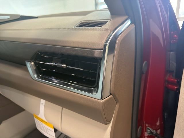 New 2026 GMC Yukon XL Denali w/ Denali Reserve Package image 35