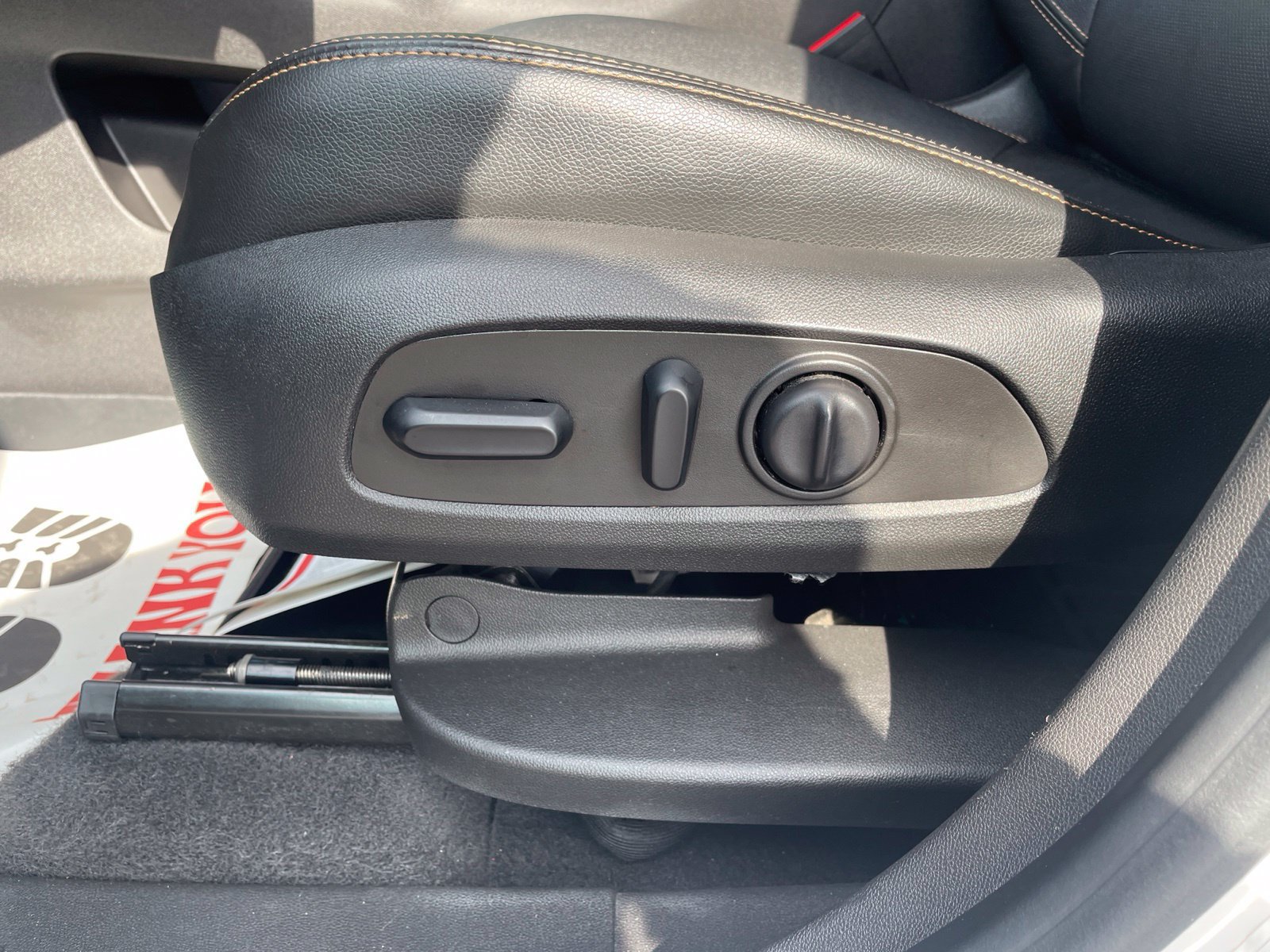 Used 2020 GMC Terrain SLT w/ Preferred Package AWD/4WD image 14