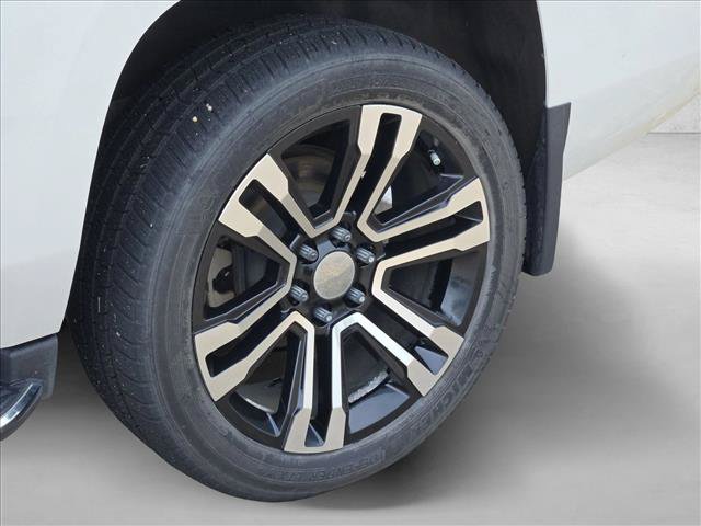 Used 2016 Chevrolet Tahoe LTZ RWD image 25
