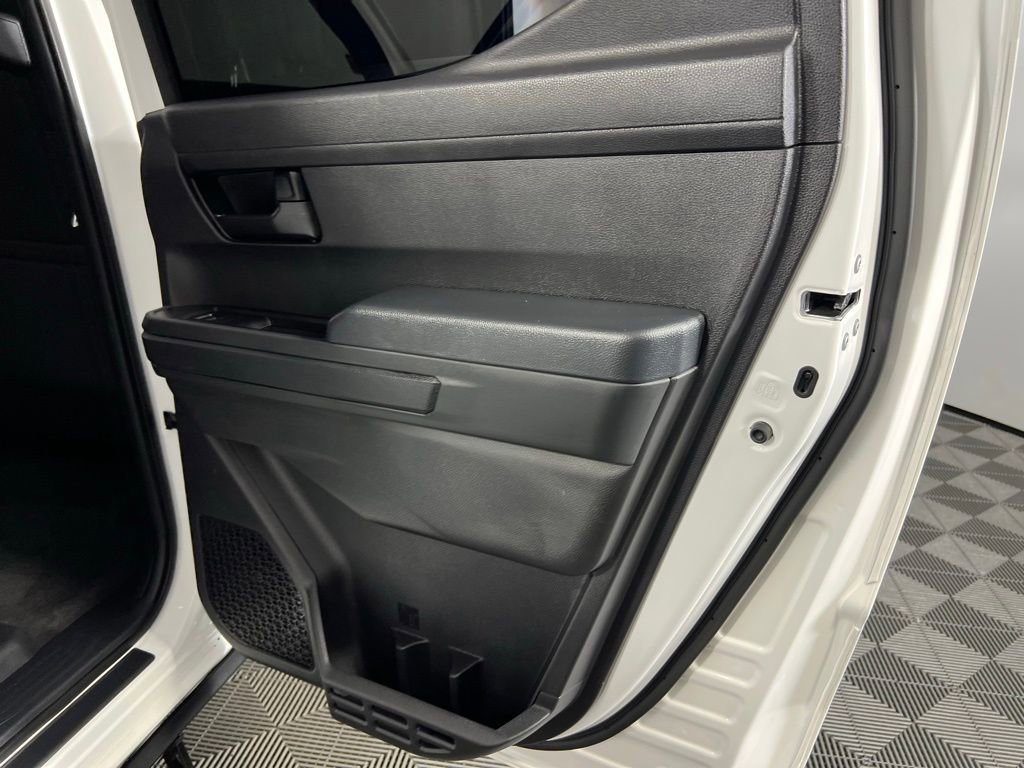 Used 2025 Toyota Tacoma SR5 image 28