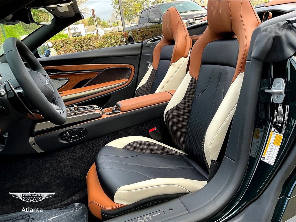 New 2026 Aston Martin Vanquish Convertible image 9