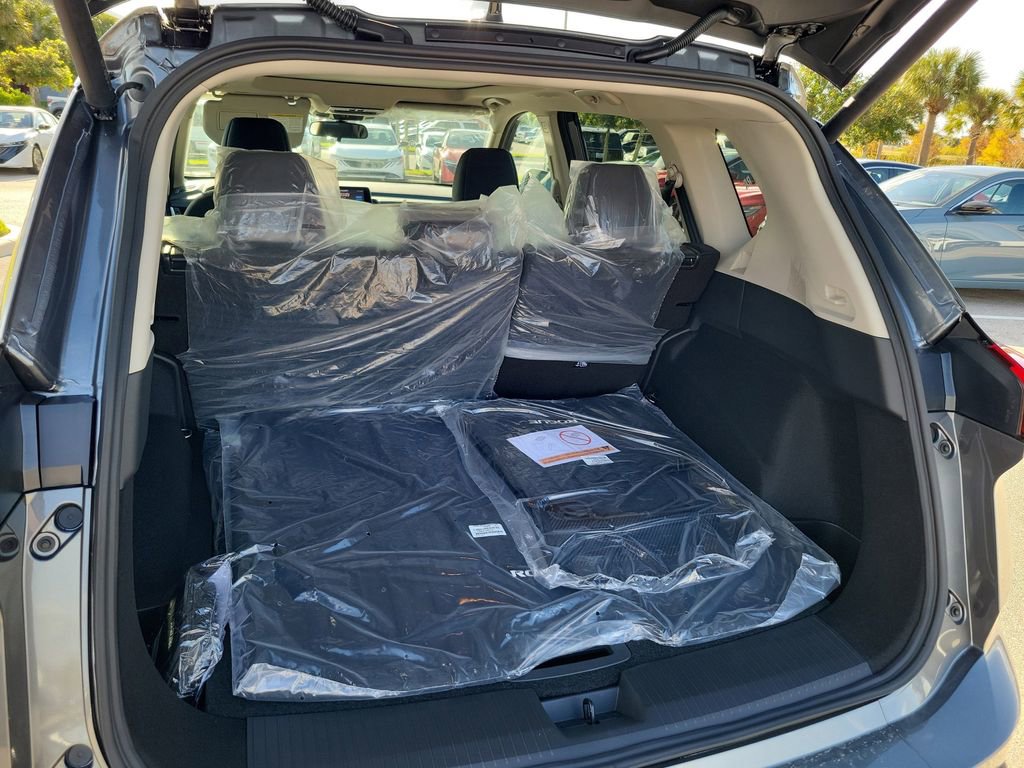 New 2026 Nissan Rogue SV image 6