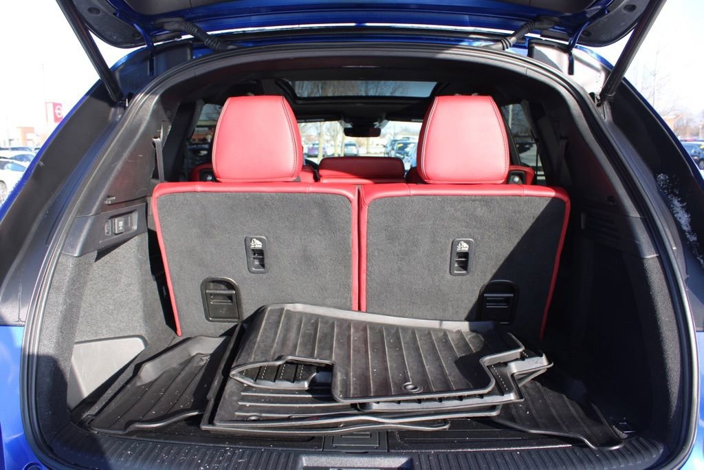 Used 2024 Acura MDX A-Spec image 11
