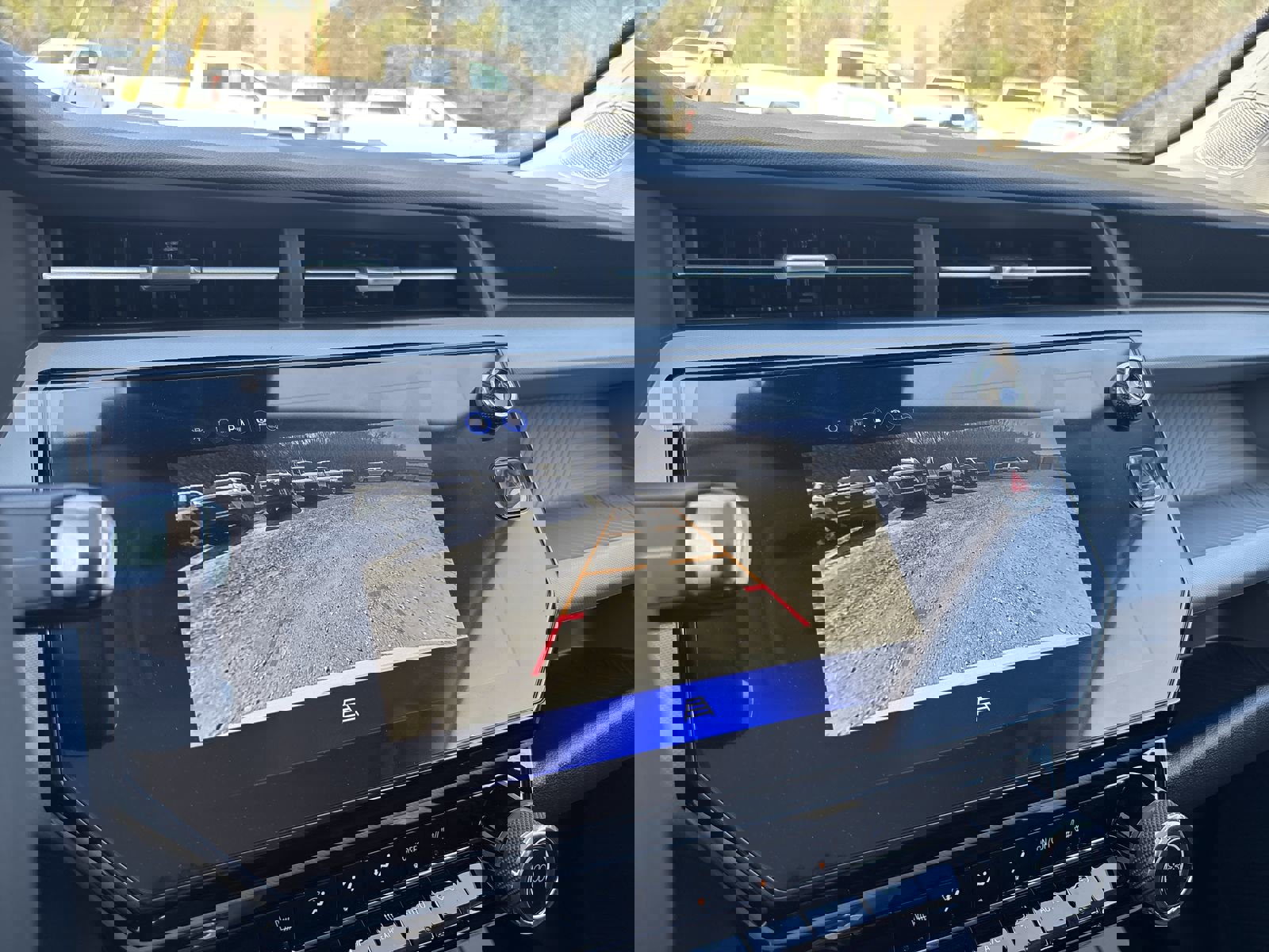 New 2027 Chevrolet Bolt LT image 23