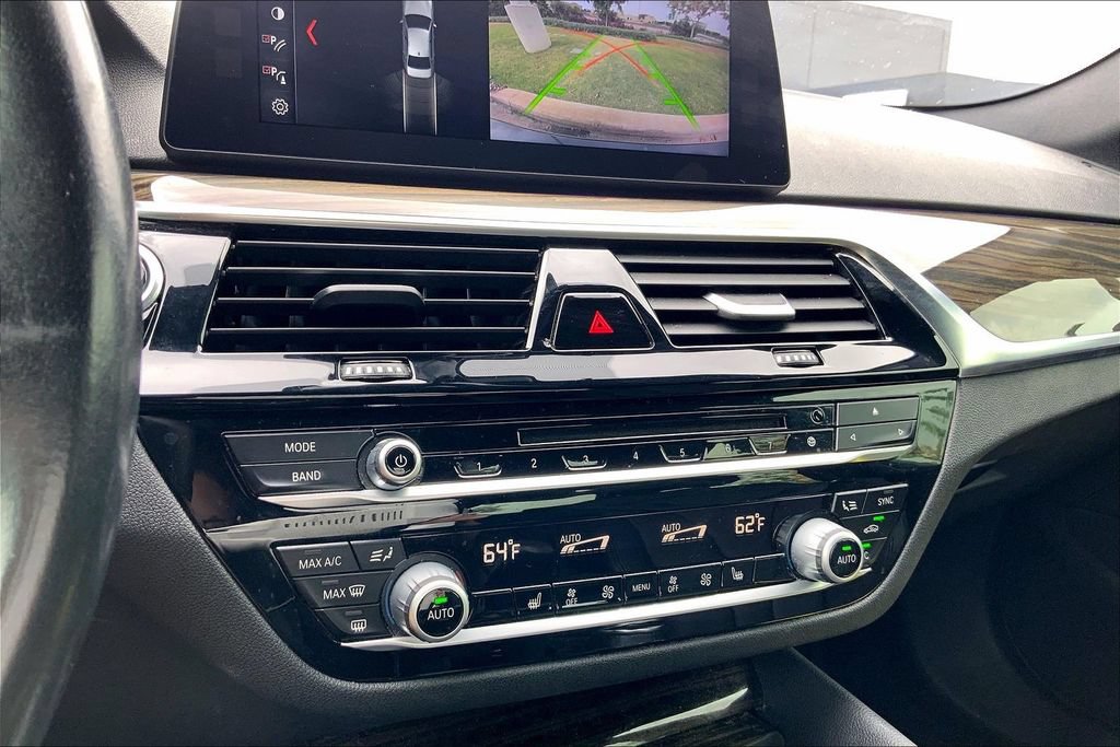 Used 2018 BMW 530e RWD image 30