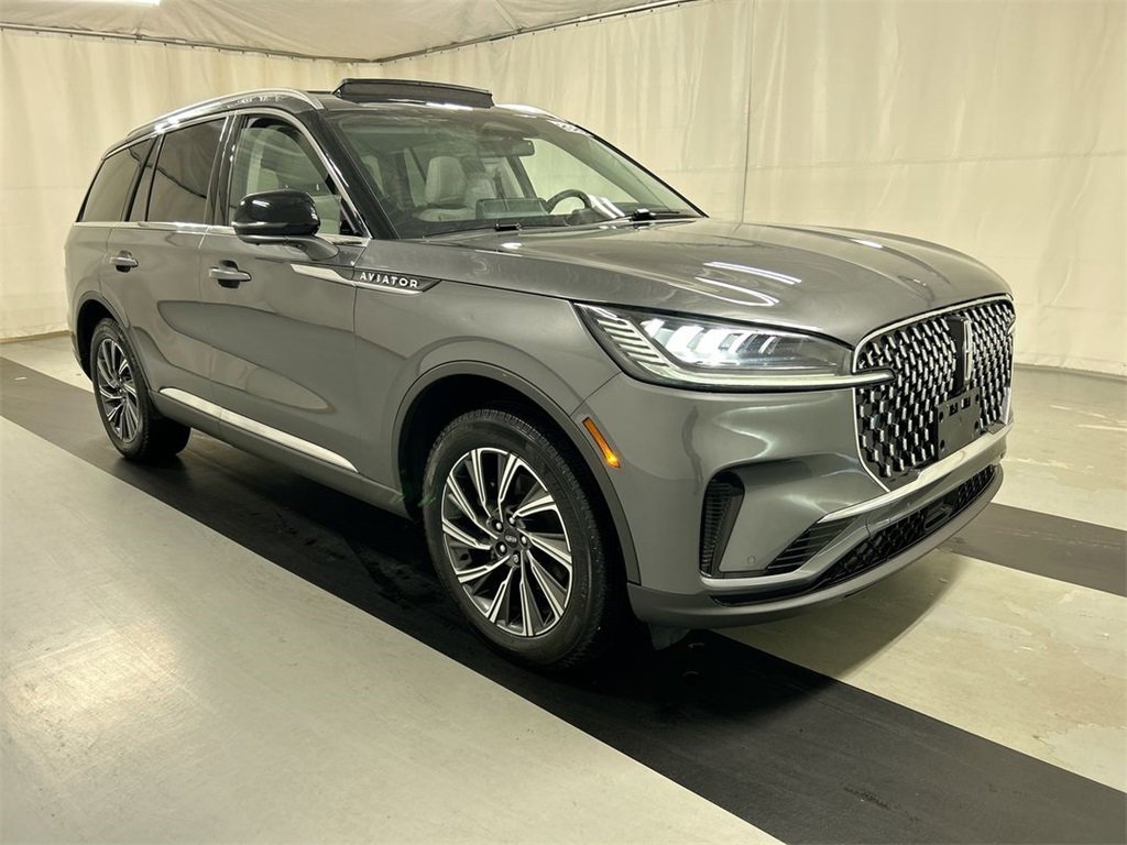 Used 2025 Lincoln Aviator AWD w/ Equipment Group 101A