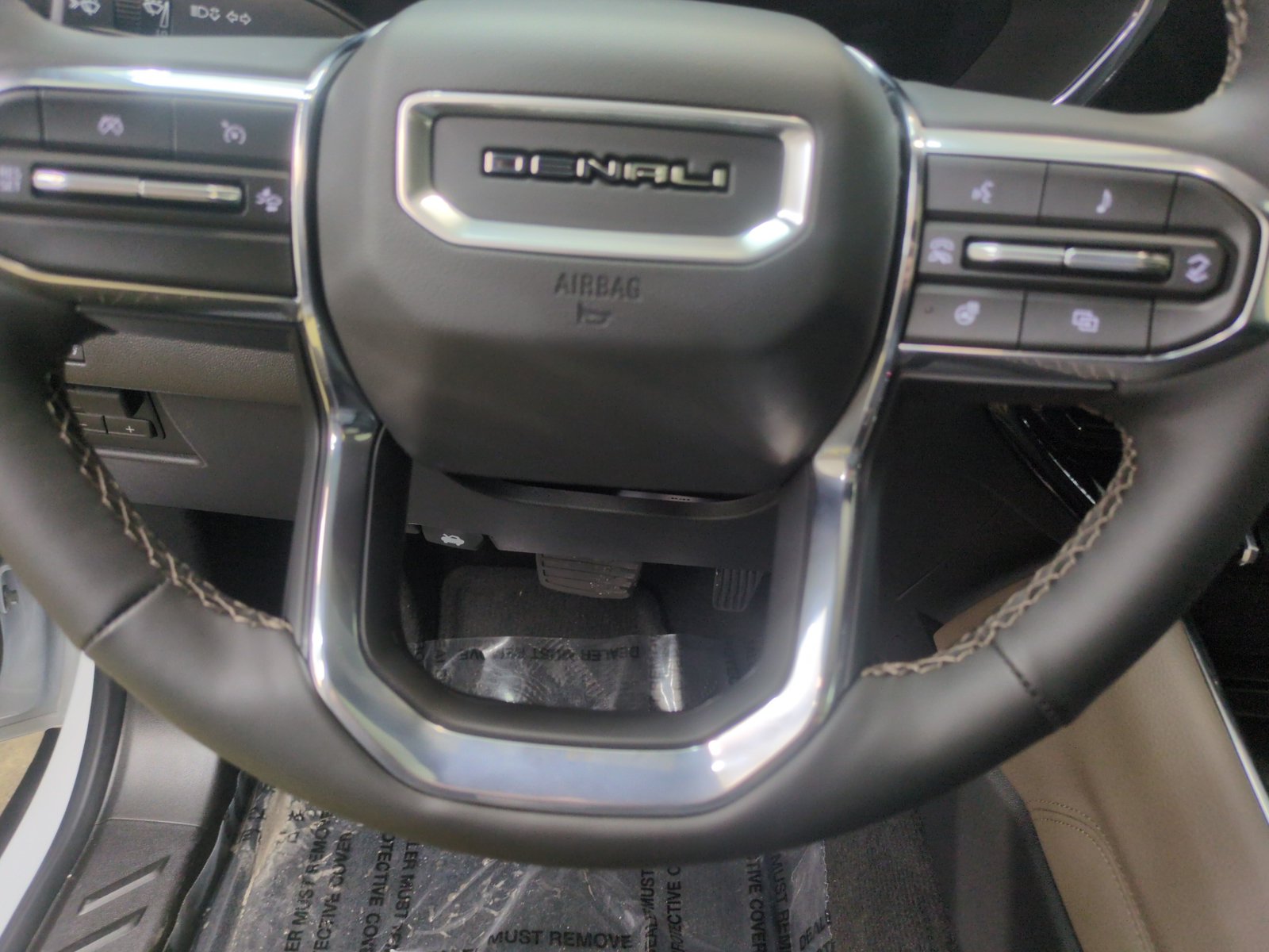 New 2026 GMC Canyon Denali AWD/4WD image 14