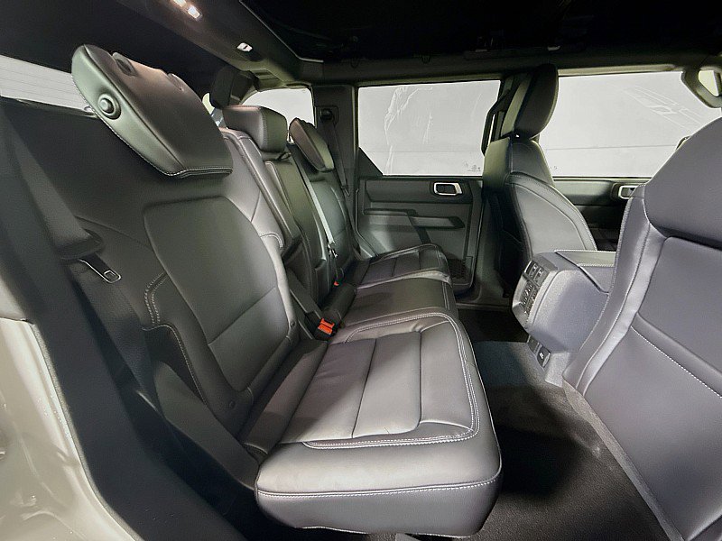 New 2026 Ford Bronco Outer Banks AWD/4WD image 26