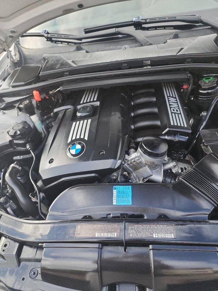 Used 2008 BMW 328i Sedan RWD image 10