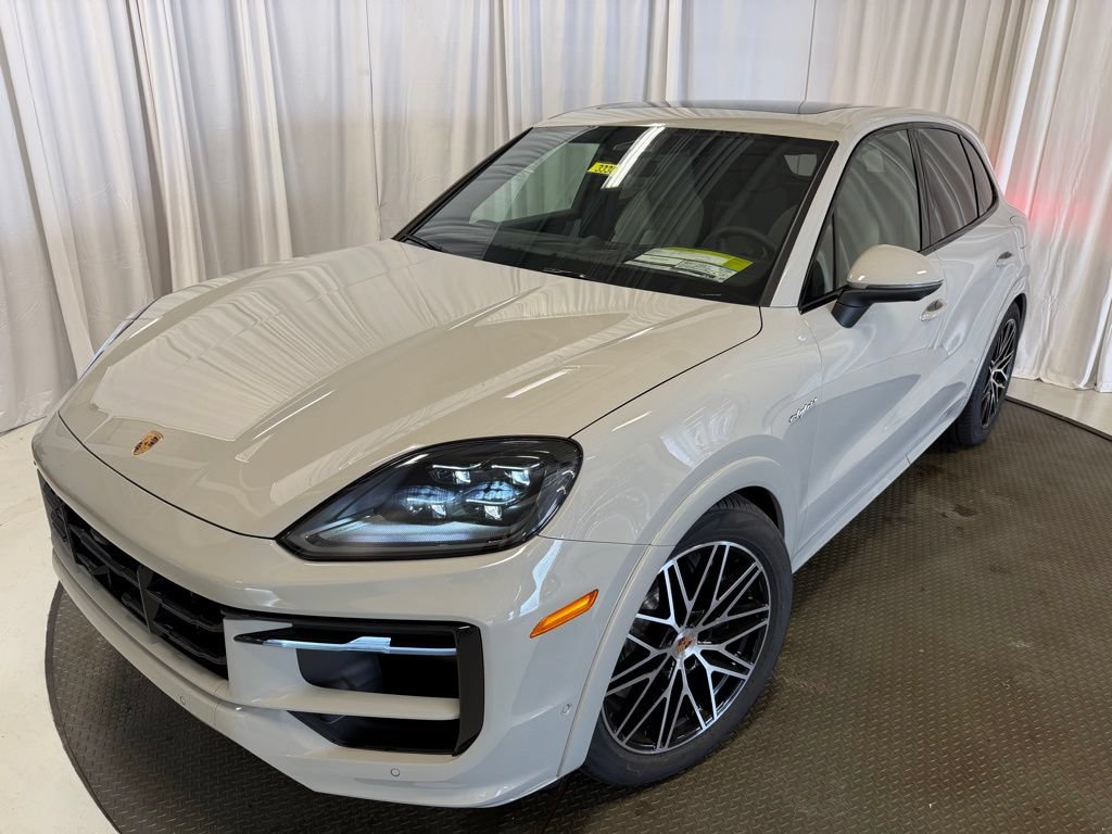 Certified 2026 Porsche Cayenne E-Hybrid AWD/4WD 360° Tour