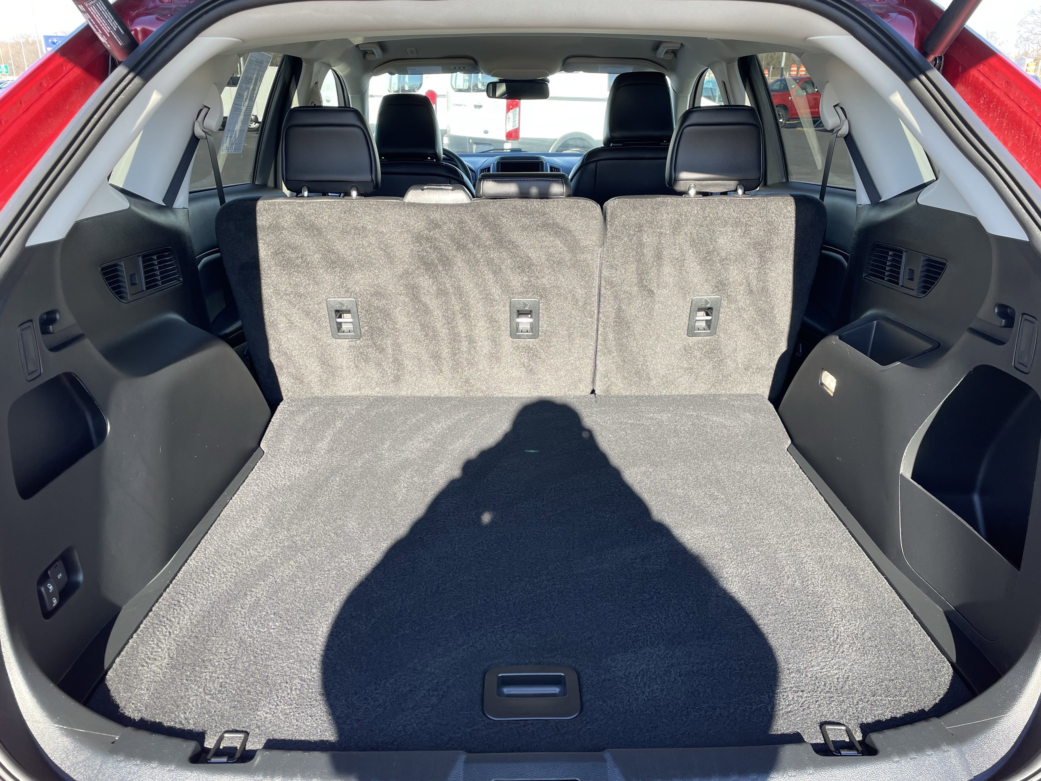 Used 2022 Ford Edge SEL w/ Convenience Package image 6