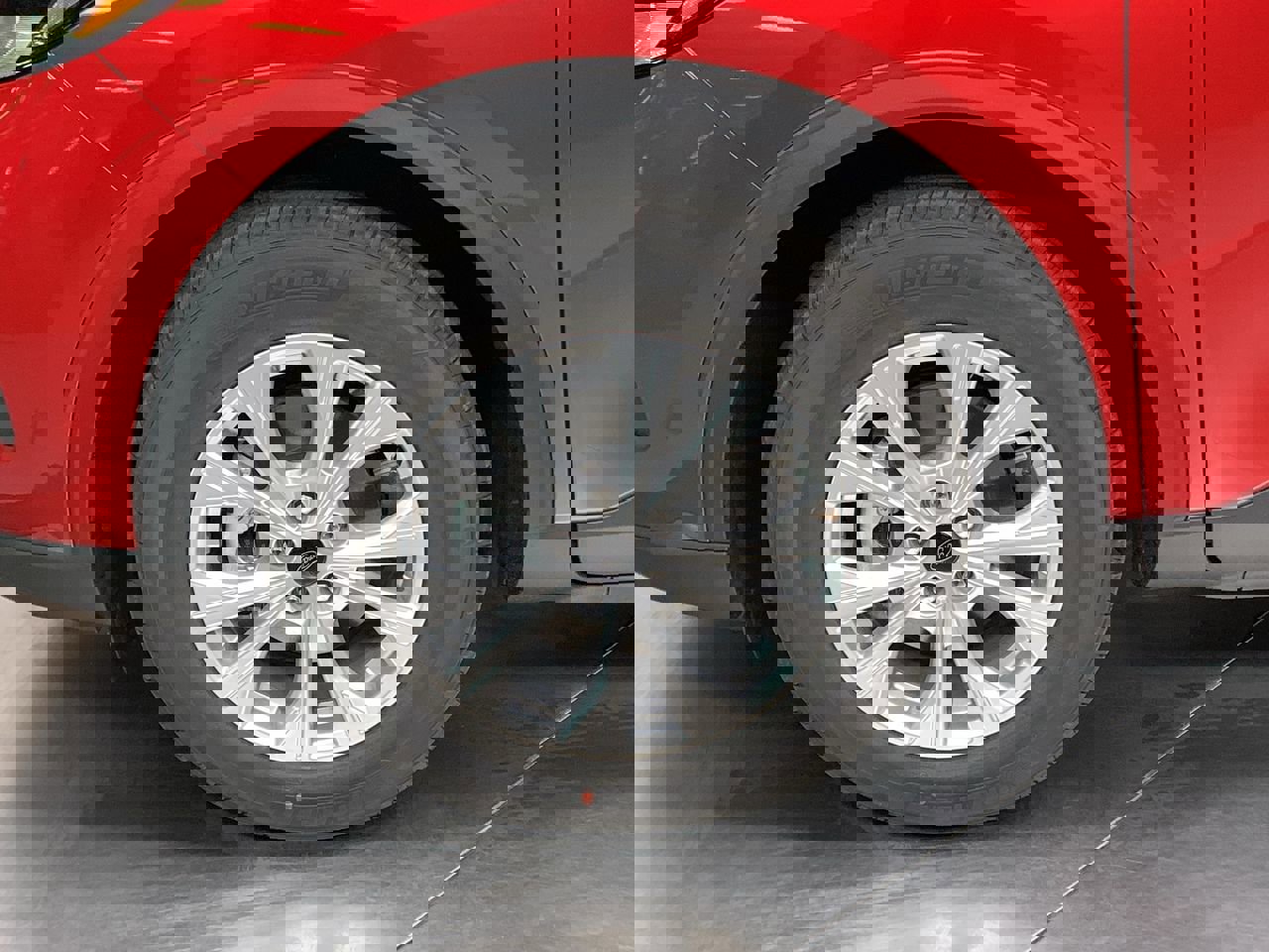 Used 2025 Ford Escape Active image 12