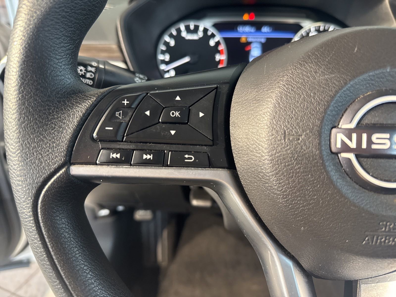 Used 2023 Nissan Altima 2.5 SV image 21