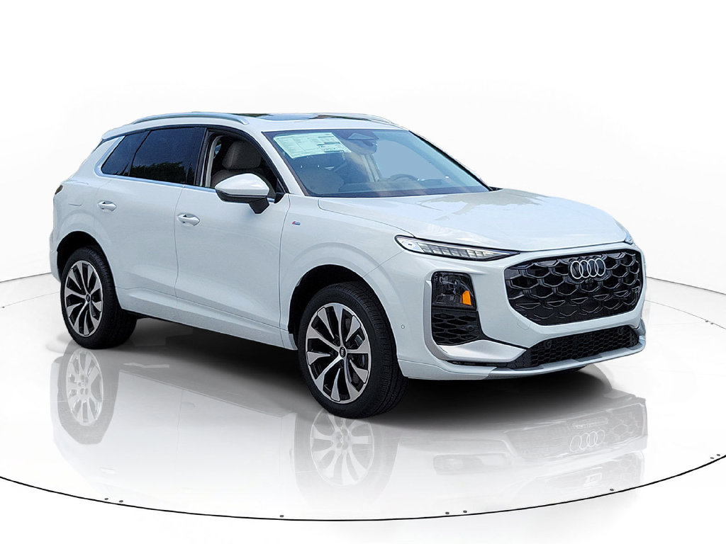 New 2026 Audi Q3 quattro 2.0T
