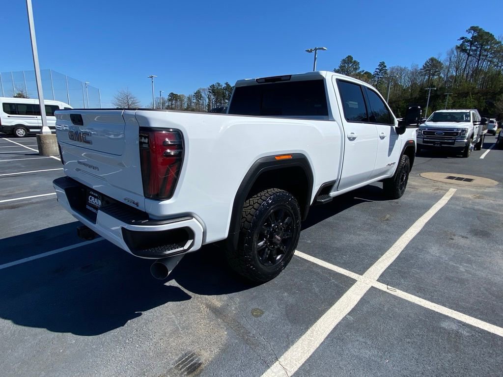 Used 2024 GMC Sierra 2500 AT4 w/ AT4 Preferred Package image 7