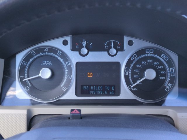 Used 2009 Mercury Mariner Premier FWD image 8