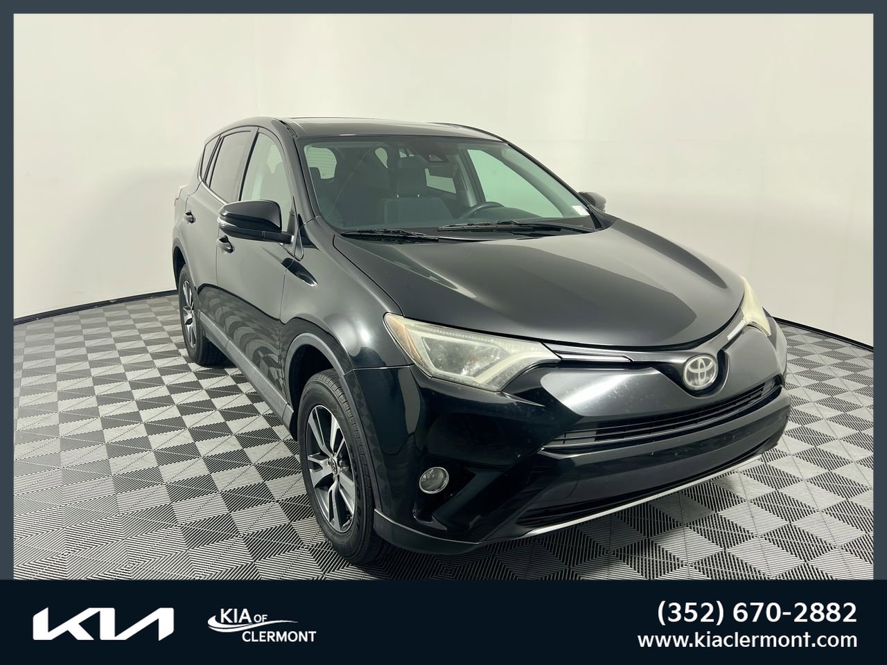 Used 2017 Toyota RAV4 XLE w/ Carpet Mat Package