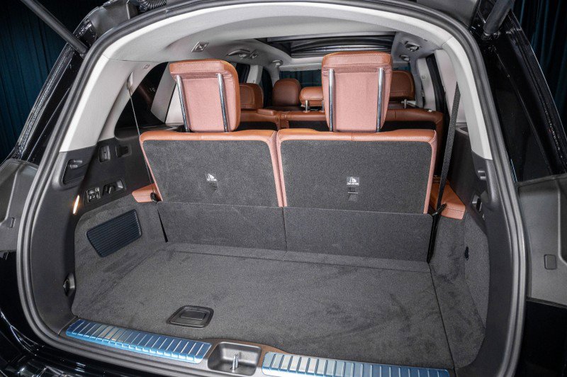 New 2026 Mercedes-Benz GLS 450 4MATIC image 6