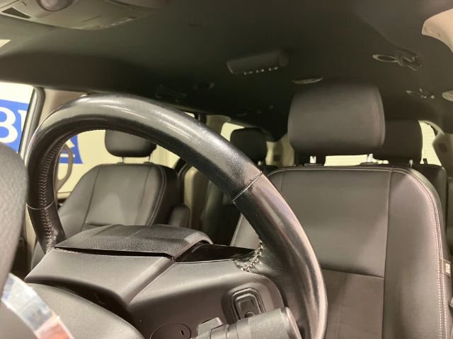 Used 2019 Dodge Grand Caravan SXT FWD image 31