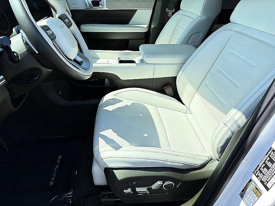 Used 2025 Hyundai Santa Fe Calligraphy AWD/4WD image 10