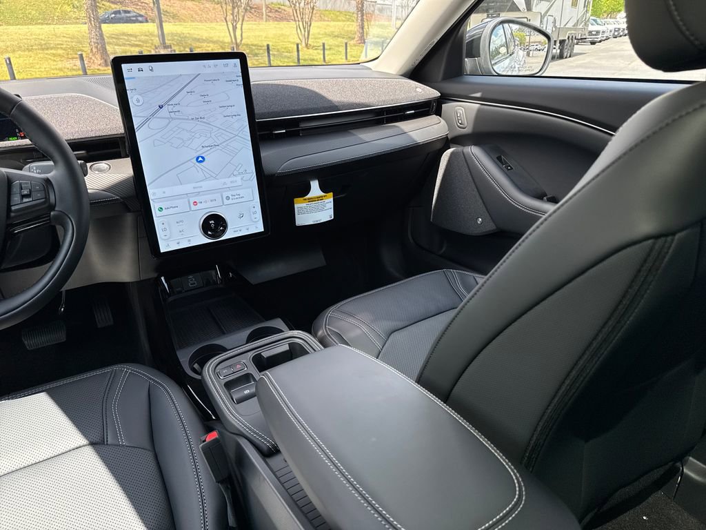 New 2026 Ford Mustang Mach-E Premium image 31