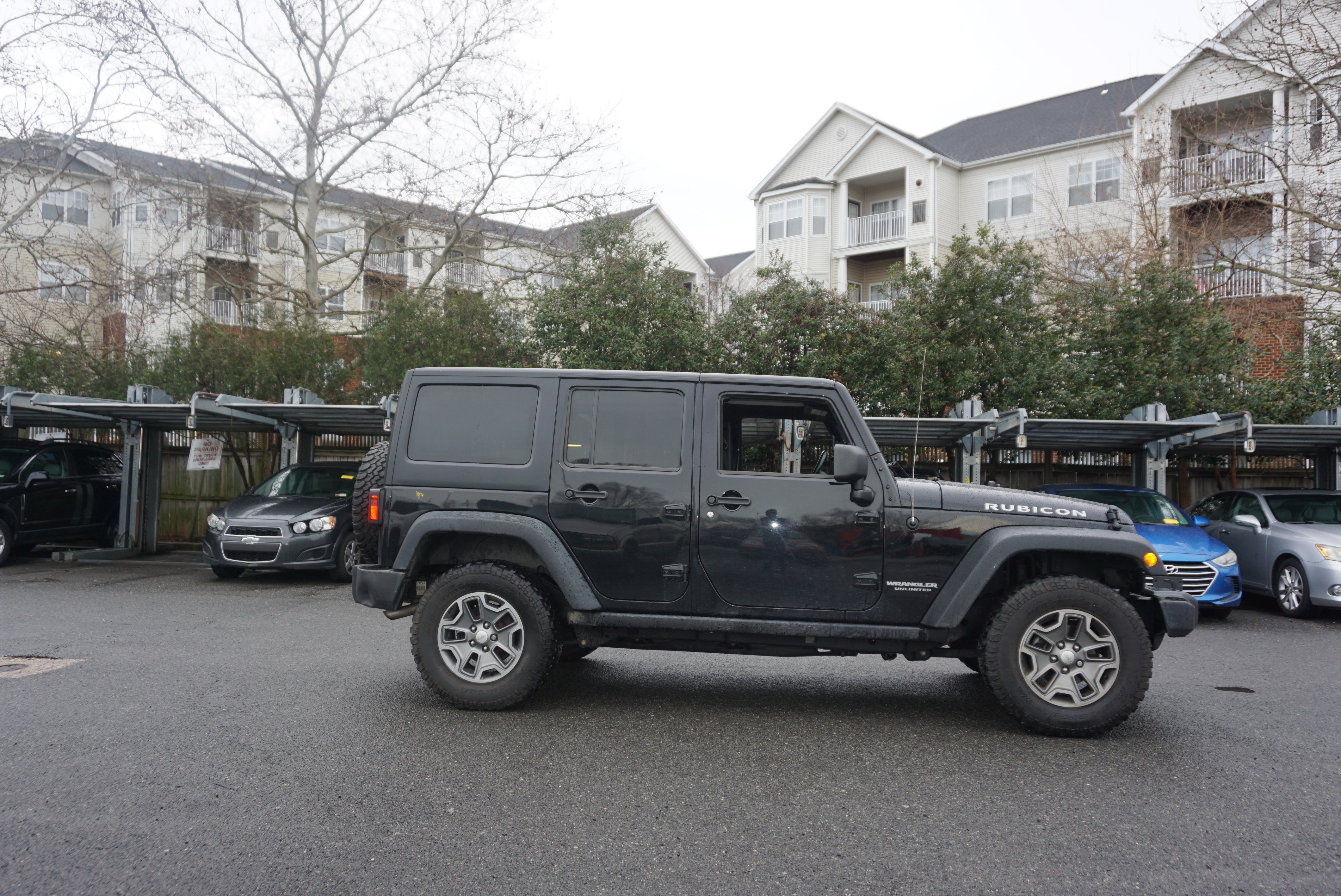 Used 2014 Jeep Wrangler Rubicon image 3