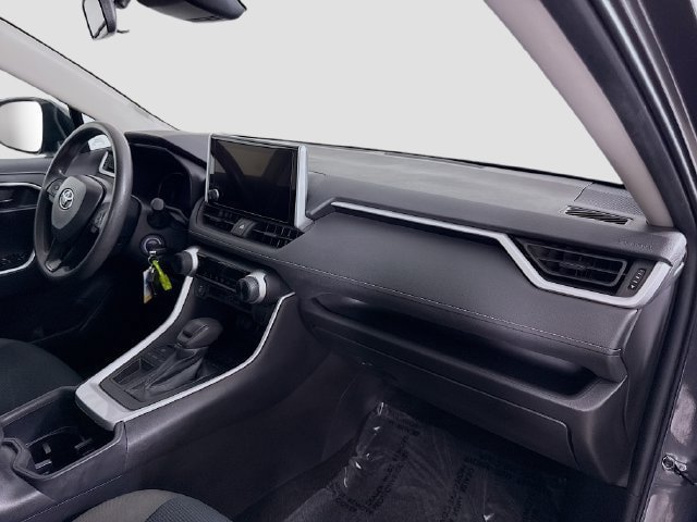 Certified 2023 Toyota RAV4 LE FWD image 28