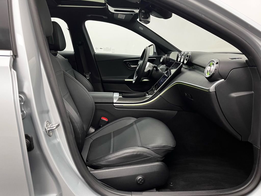 Used 2022 Mercedes-Benz C 300 4MATIC Sedan image 28