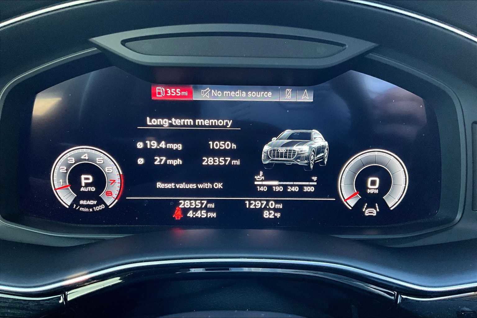 Used 2023 Audi Q8 Prestige w/ Prestige Package image 25