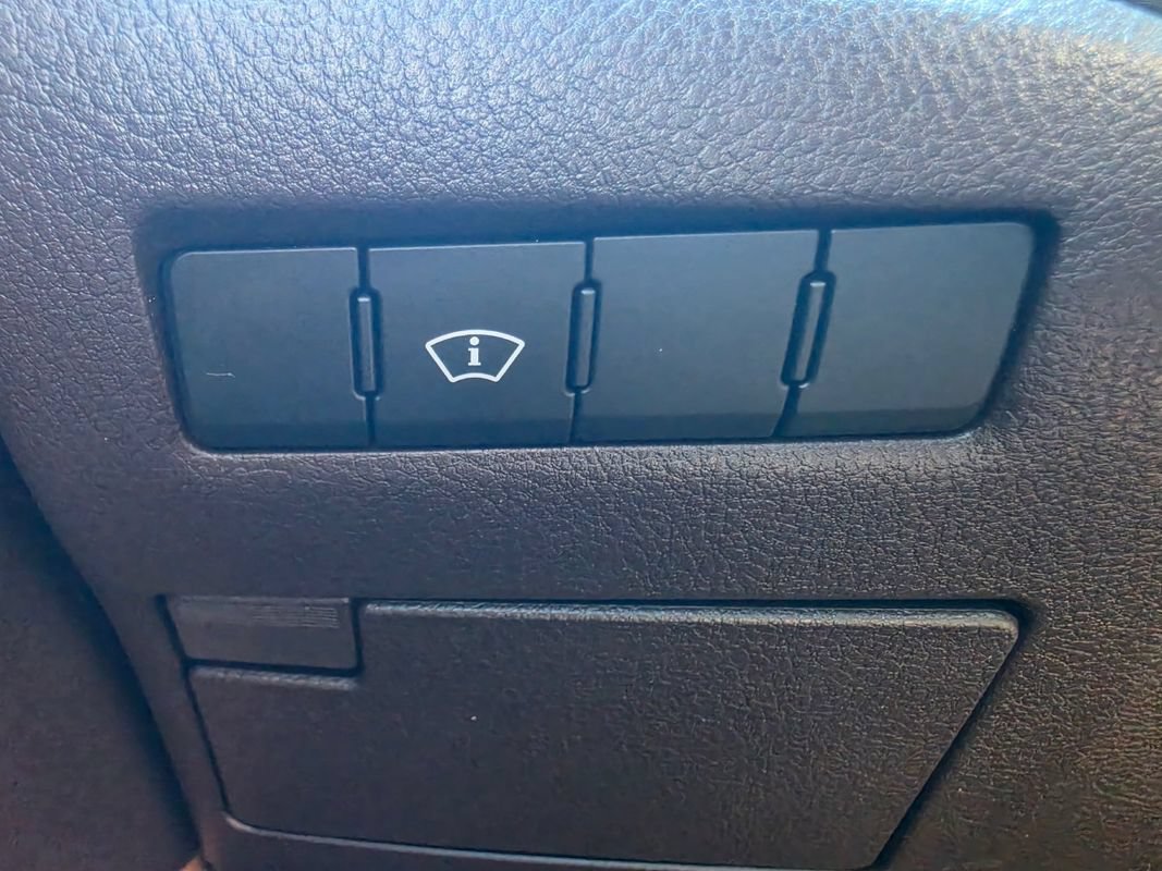 Used 2019 Lexus ES 350 w/ Accessory Package FWD image 29