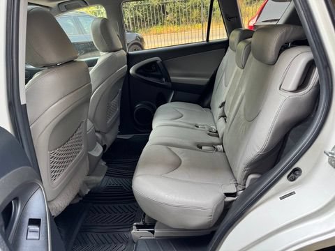 Used 2011 Toyota RAV4 Limited AWD/4WD image 15